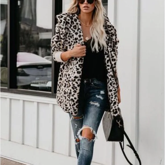 Women Leopard plush hooded jacket coat winter cardigan with pockets - Picture 5 of 6